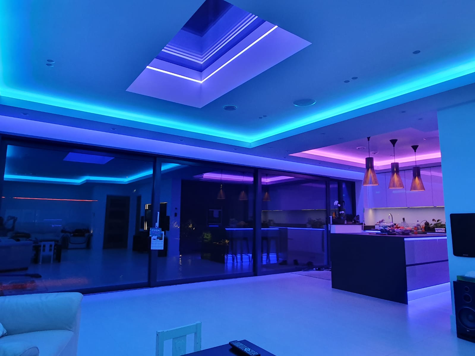 Thin Surface LED Profile - Image 4