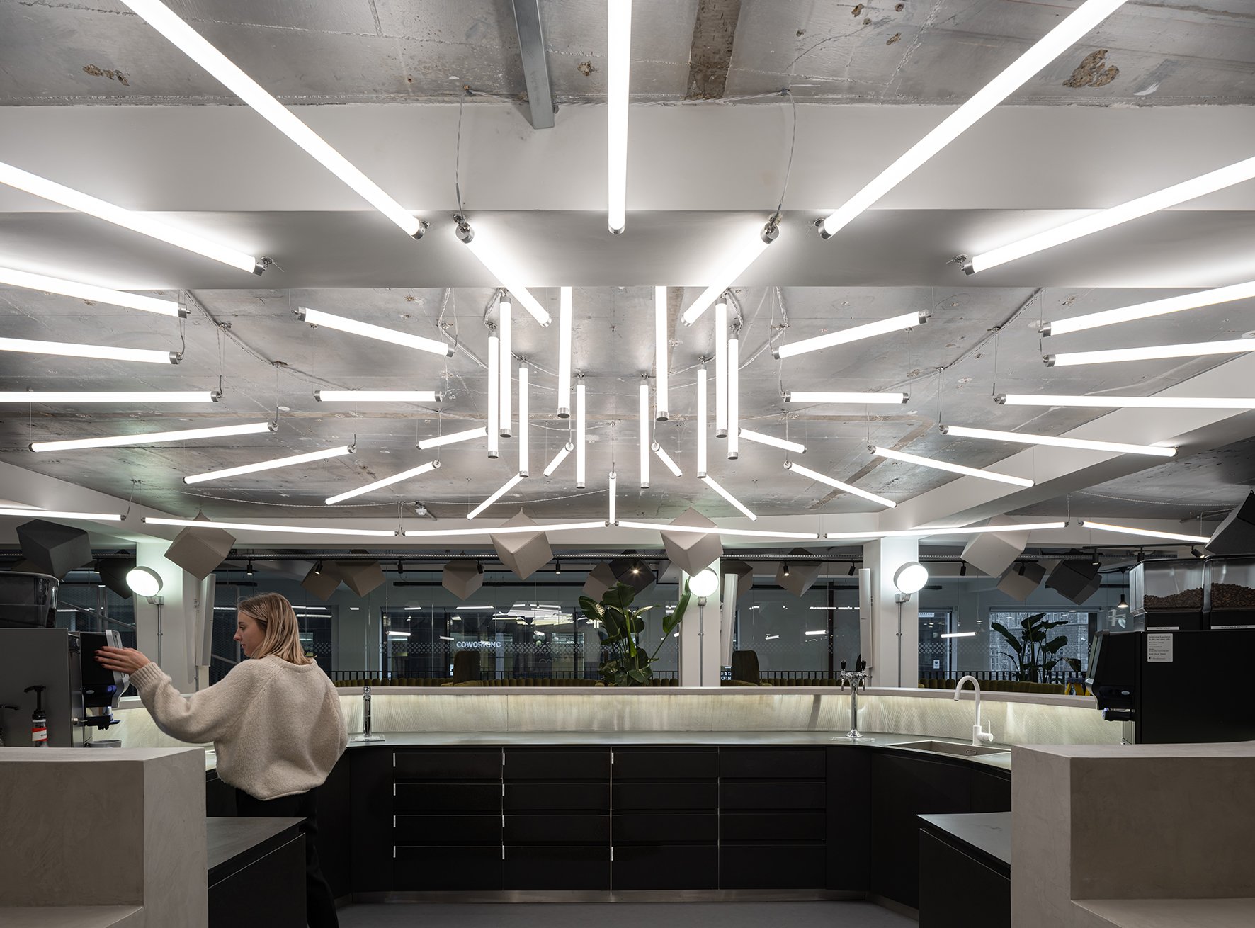 360° Horizontal Suspended LED Tube Light - Image 7