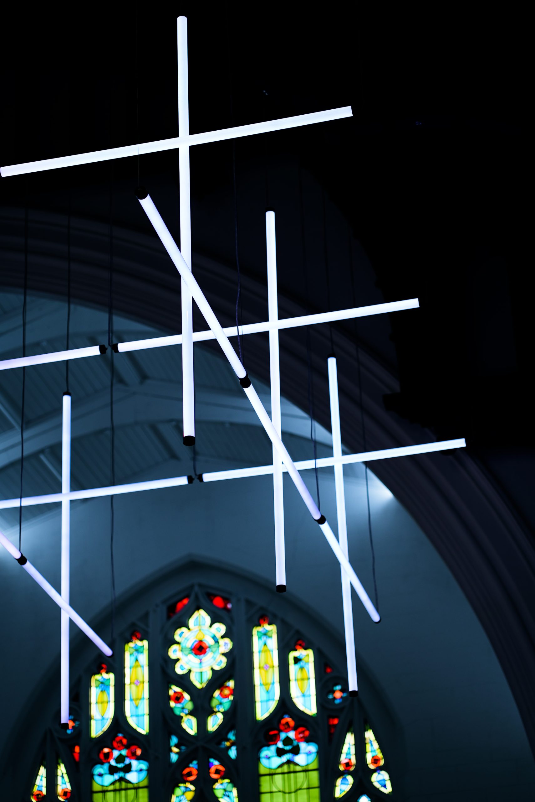 360° Vertical Suspended LED Tube Light - Image 10